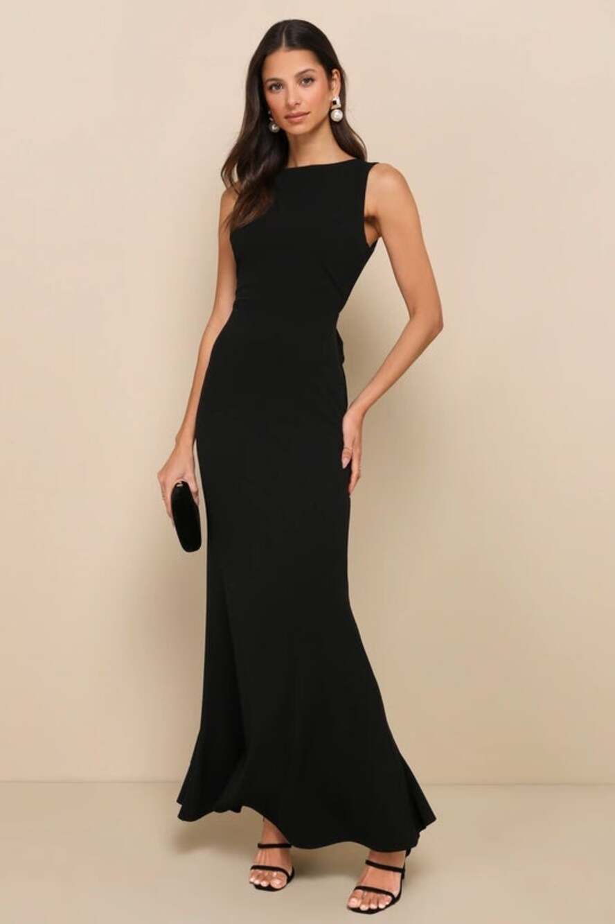 LULU'S Exquisite Refinement Black Backless Bow Ruffled Maxi Dress Sz M NWT {T8}
